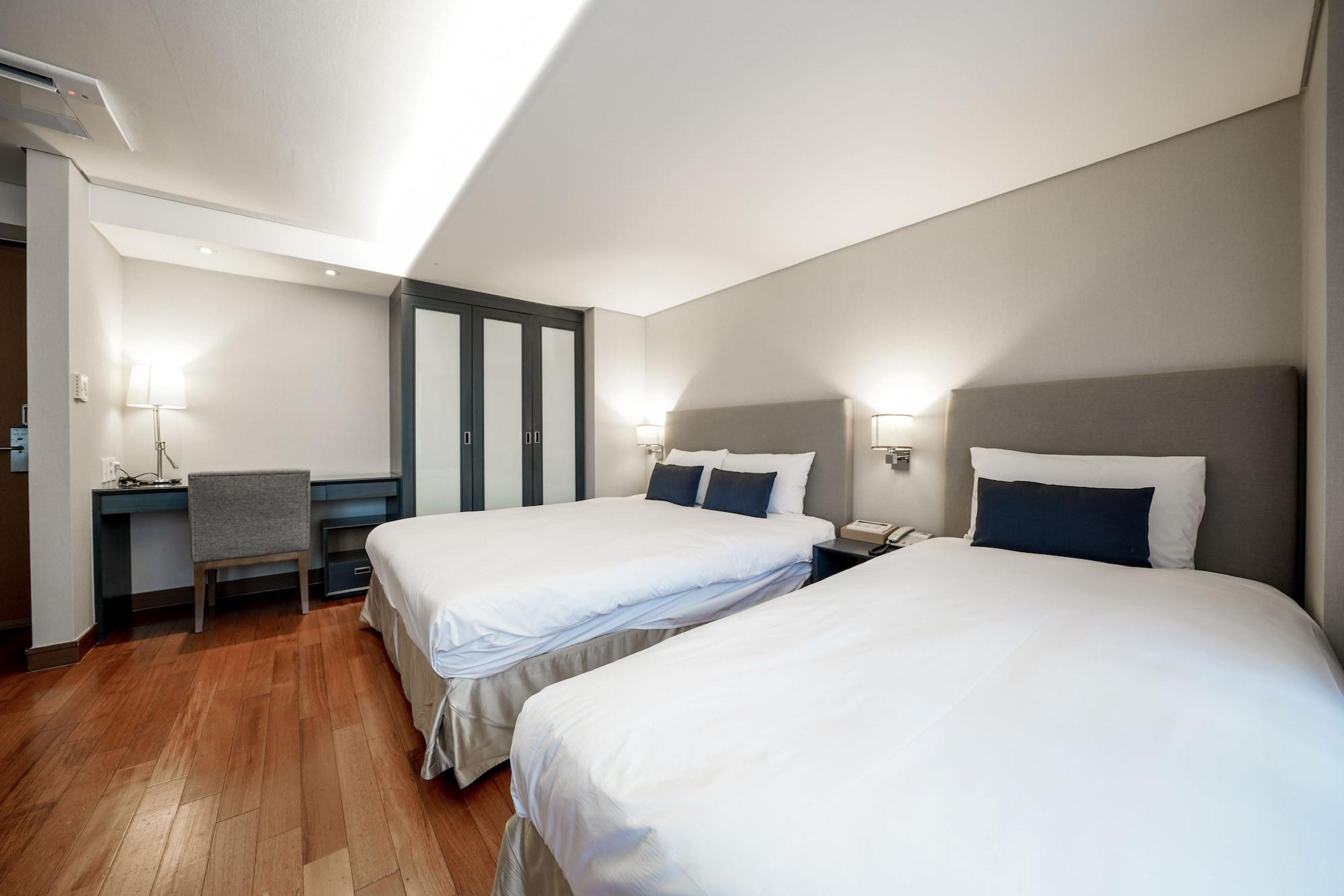 Hotel Prince Seoul Exterior photo