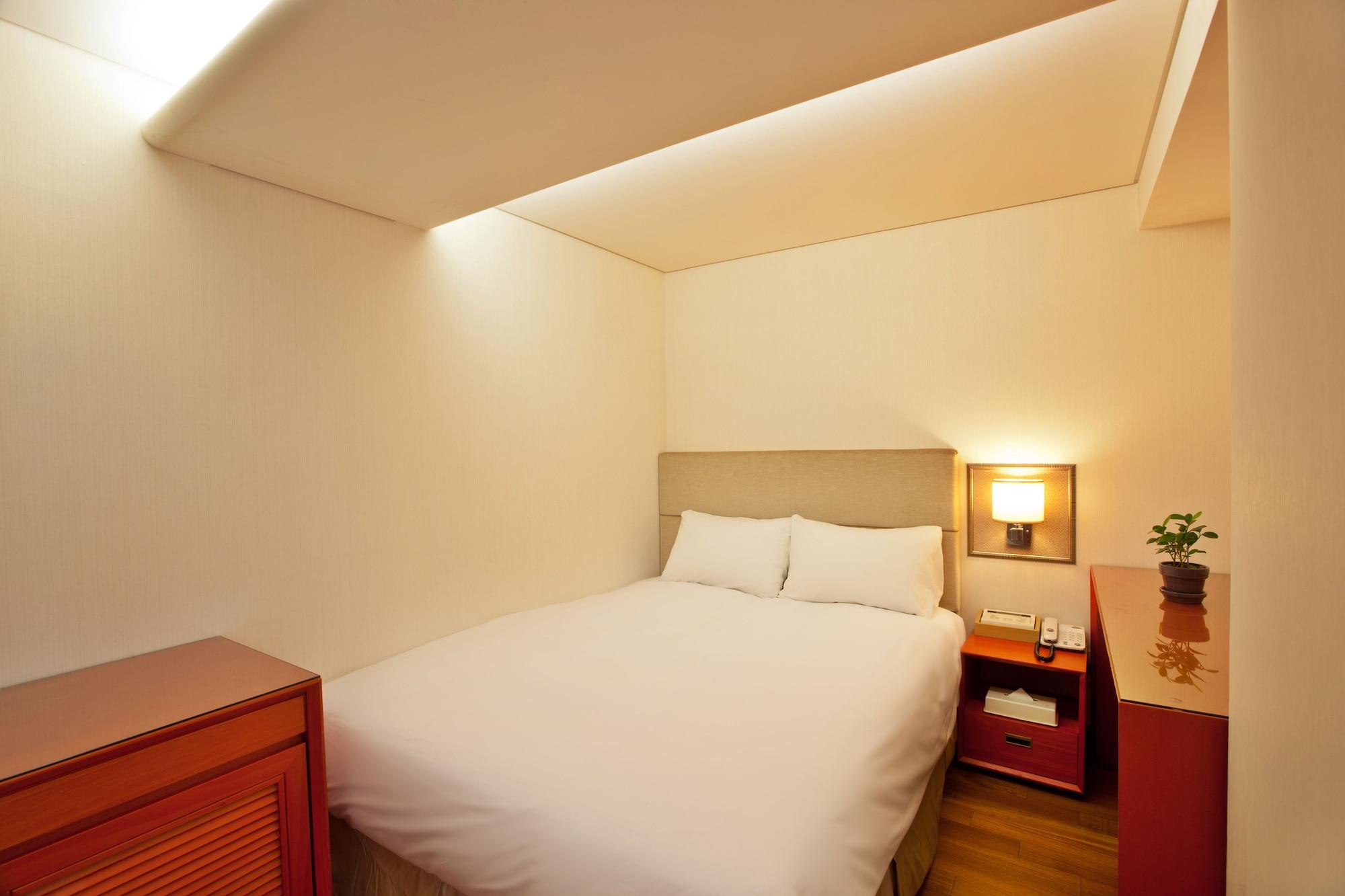 Hotel Prince Seoul Exterior photo