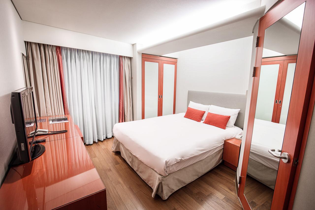 Hotel Prince Seoul Exterior photo